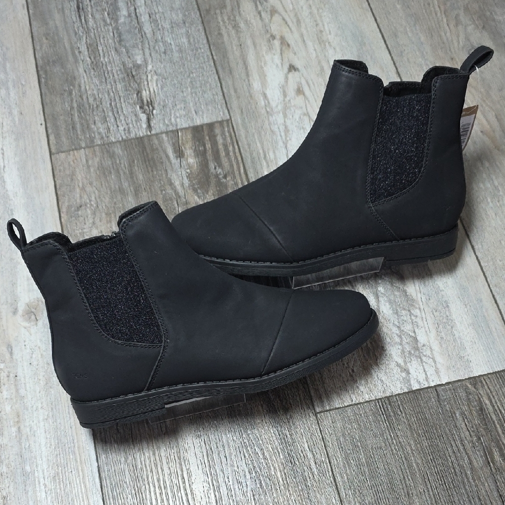 TOMS | Youth Charlie Metallic Round Toe On Nubuck Pull Fashion Booties Sz 4 *NWT